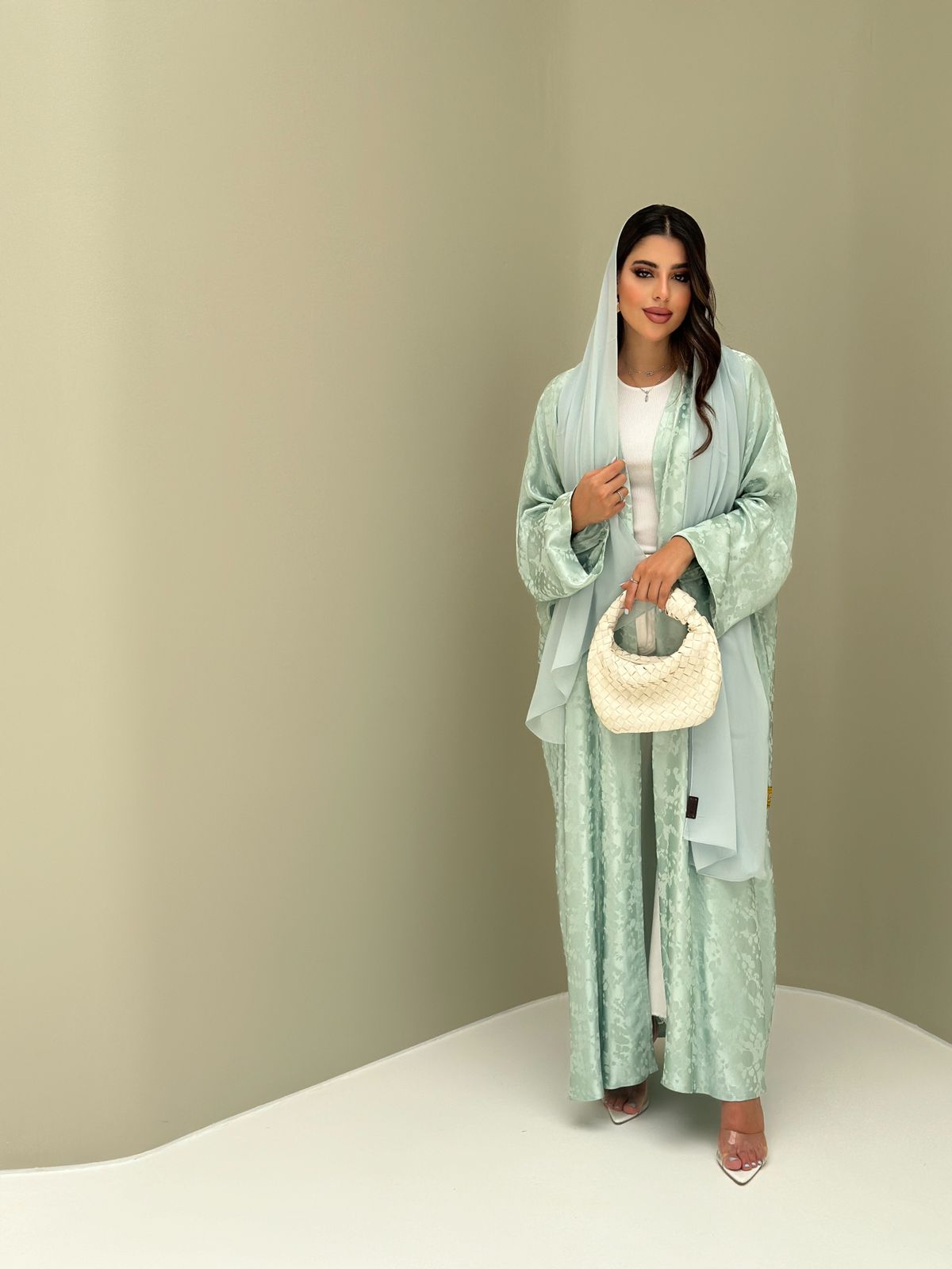 Breeze Abaya
