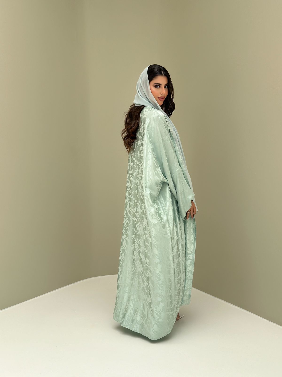 Breeze Abaya