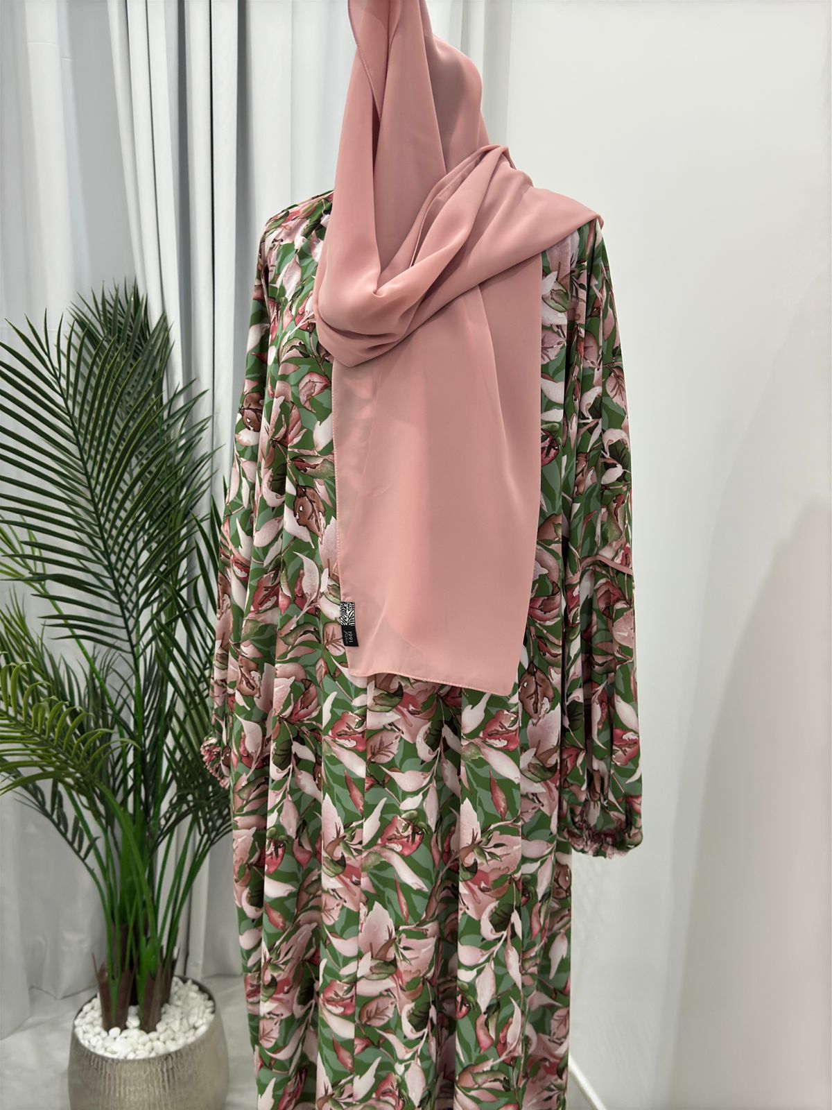 prayer dress garden