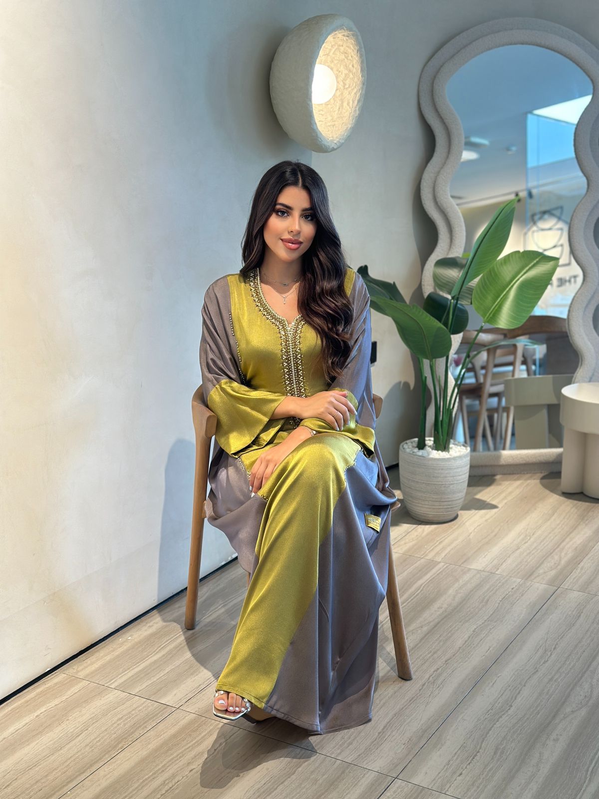 Dress luxury