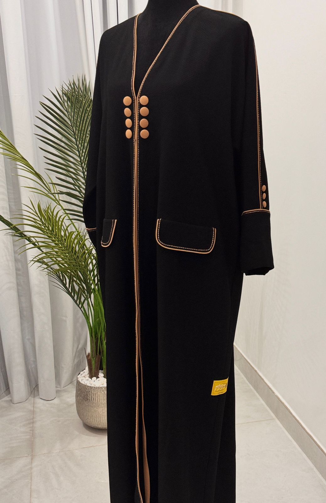 winter abaya Black Carmel