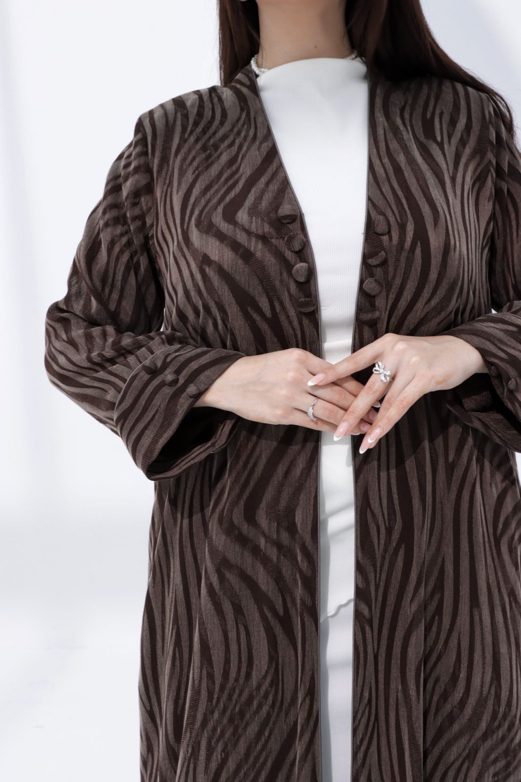 winter abaya zebra