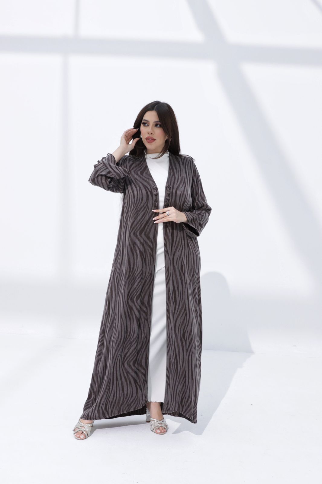winter abaya zebra