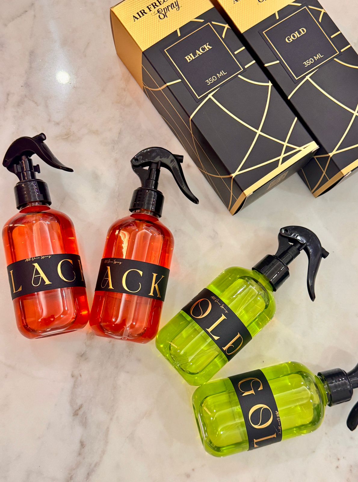 Black & Gold - all over spray