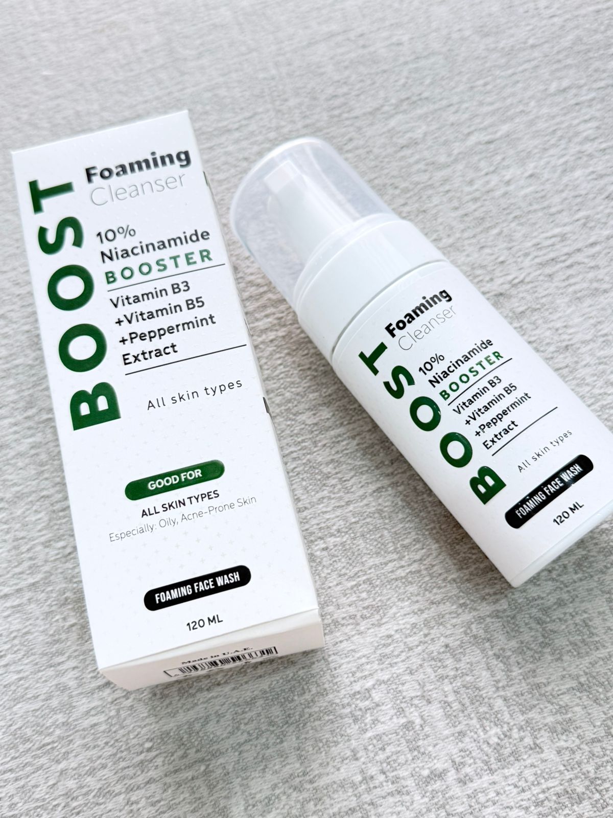 FOAMING CLEANSER Niacinamide  Booster